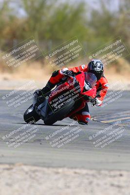 media/Mar-21-2022-Moto Forza (Mon) [[4127b7cc51]]/B Group/Session 3/Turn 2/